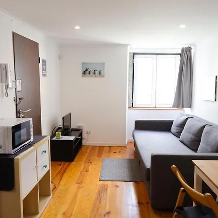 Center Castelo Apartman Lisboa