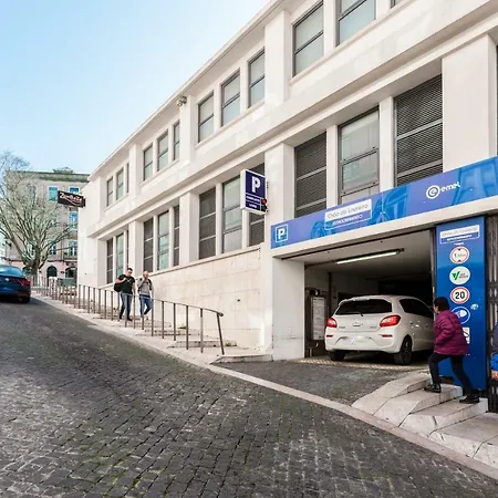 Center Castelo شقة